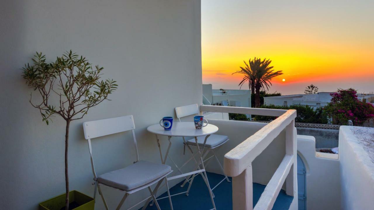 Christina'S Cave House Villa Fira  Exterior foto